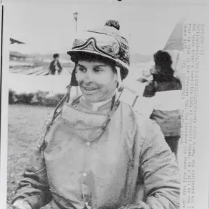 Images Dated 1988 November: 4 Nov 1988