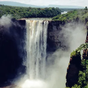 Kaieteur Falls Guyana