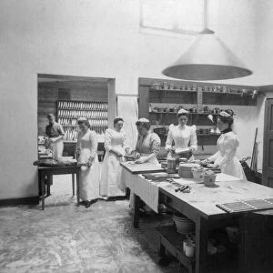 Kitchen Maids