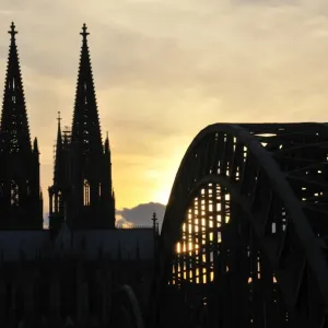 Koelner Dom, Cologne Cathedral at dusk, Cologne, North Rhine-Westphalia, Germany, Europe Koelner Dom, Cologne Cathedral at dusk, Cologne, North Rhine-Westphalia, Germany, Europe