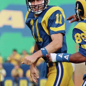 LA Rams QB Jim Everett Game Action
