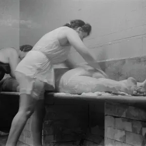 Ladies Turkish Bath Ladies Turkish Bath