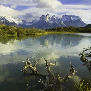 Lake Pehoe, Torres del Paine National Park, Chile Lake Pehoe, Torres del Paine National Park, Chile