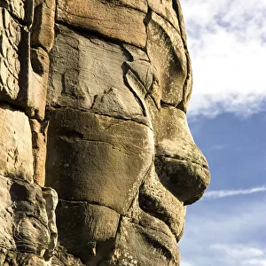 Large stone face in Bayon temple