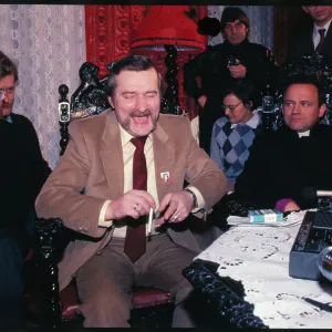 Images Dated 1983 December: 16 Dec 1983