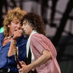 Led Zeppelin Performing At Live Aid Led Zeppelin Performing At Live Aid