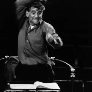 Leonard Bernstein Leonard Bernstein
