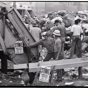 Images Dated 1986 July: 19 Jul 1986