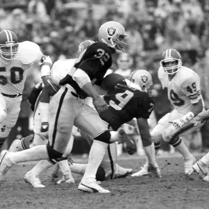 Marcus Allen Touchdown during Raiders vs. Broncos Game Marcus Allen Touchdown during Raiders vs. Broncos Game