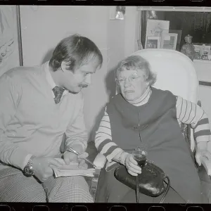 Images Dated 1977 December: 12 Dec 1977