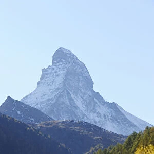 Matterhorn in an autumnal area, Zermatt, Valais, Switzerland, Europe