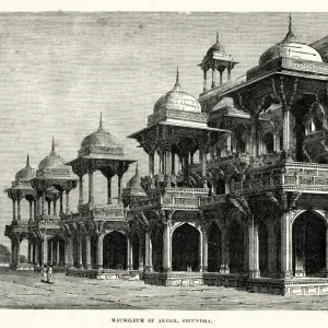 19th Century Vintage Engraving Print of the Mausoleum at Sikandra, India 19th Century Vintage Engraving Print of the Mausoleum at Sikandra, India