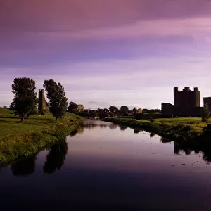 Co Meath, Trim Castle And River Boyne, Ireland