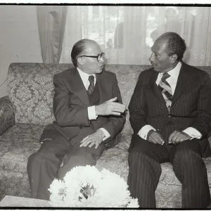 Images Dated 1977 December: 25 Dec 1977