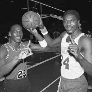 Michael Jordan and Akeem Olajuwon in Rookie Seasons Michael Jordan and Akeem Olajuwon in Rookie Seasons