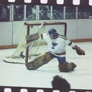 Images Dated 1983 December: 13 Dec 1983