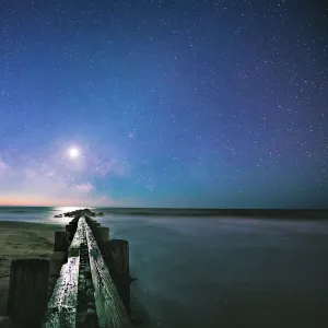 The moon and the Milky way