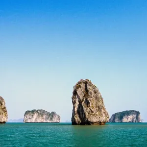 Morning in Ha Long Bay Morning in Ha Long Bay