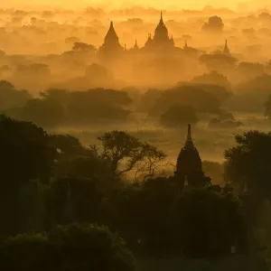Morning light in Bagan ancient city, Mandalay, Myanmar Morning light in Bagan ancient city, Mandalay, Myanmar