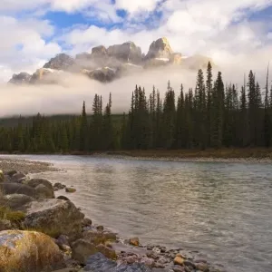 Mountain landscape, Banff National Park, Alberta, Canada Mountain landscape, Banff National Park, Alberta, Canada