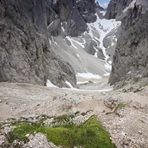 Mt. Kesselkogel with Grasleiten pass, Dolomites range, South Tyrol, Italy, Europe