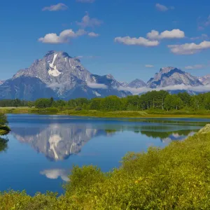 Mt Moran reflecting in Snake River, Grand Teton National Park, Wyoming, USA Mt Moran reflecting in Snake River, Grand Teton National Park, Wyoming, USA