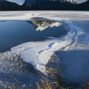 Mt. Rundle, Alberta, Canada Mt. Rundle, Alberta, Canada