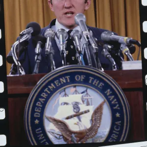 Images Dated 1982 December: 27 Dec 1982