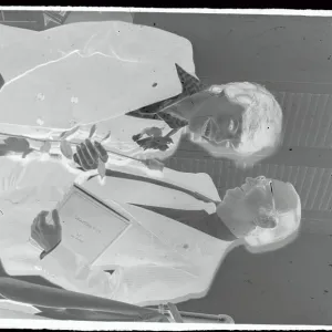 Images Dated 1977 December: 10 Dec 1977