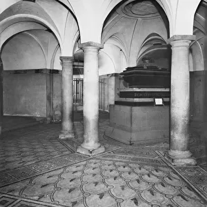 Nelsons Tomb