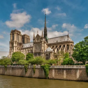 Notre-Dame Cathedral in the spring, Paris, France