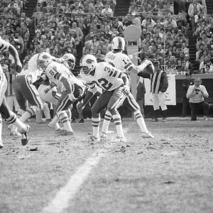 Images Dated 1975 November: 2 Nov 1975