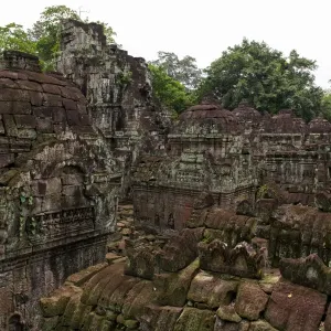 Old ruins in Angkor Old ruins in Angkor
