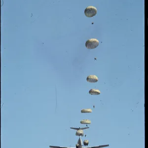Images Dated 1971 March: 5 Mar 1971