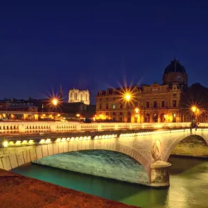 Paris at night Paris at night