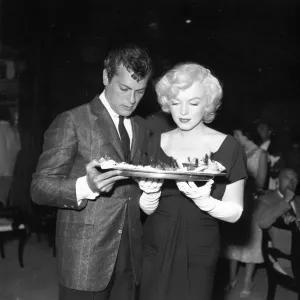 Party For Marilyn At Beverly Hills Hotel Party For Marilyn At Beverly Hills Hotel