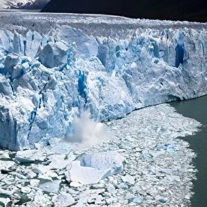 Perito Moreno Glacier, Los Glaciares National Park, Santa Cruz, Patagonia, Argentina, South America
