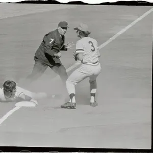 Images Dated 1972 October: 10 Oct 1972