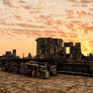 Phnom Bakheng famous place for sunset near angkor wat at siem reap, cambodia Phnom Bakheng famous place for sunset near angkor wat at siem reap, cambodia