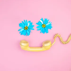 Phone receiver with flowers Phone receiver with flowers