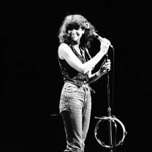 Photo of Linda Ronstadt