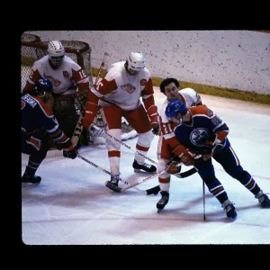 Images Dated 1981 November: 14 Nov 1981
