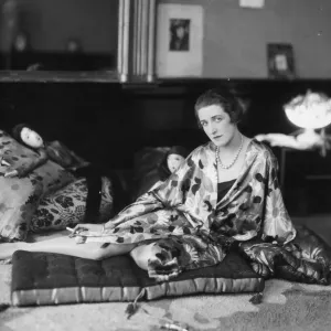 Poiret Fashions Poiret Fashions