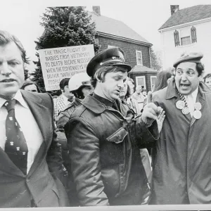 Images Dated 1975 April: 6 Apr 1975