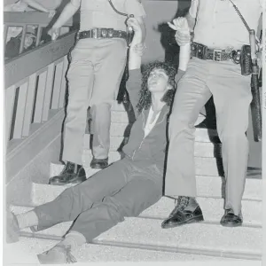 Images Dated 1980 November: 6 Nov 1980