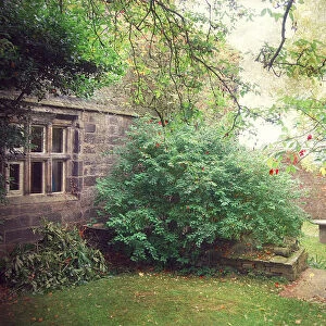 Ponden Hall Front Garden