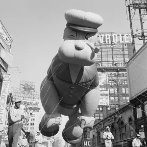 A Diverse Tapestry of Images: Iconic Macy Parade