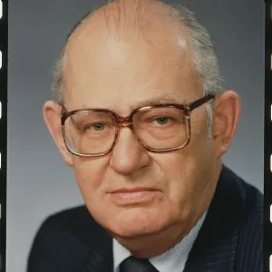 Images Dated 1984 November: 28 Nov 1984