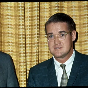 Images Dated 1970 November: 12 Nov 1970