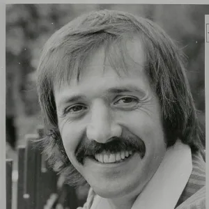 Images Dated 1976 October: 5 Oct 1976